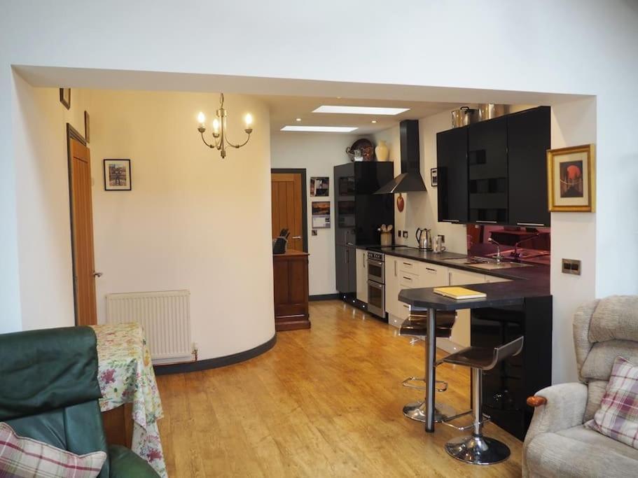 Fern Lodge Angus, Kirriemuir エクステリア 写真